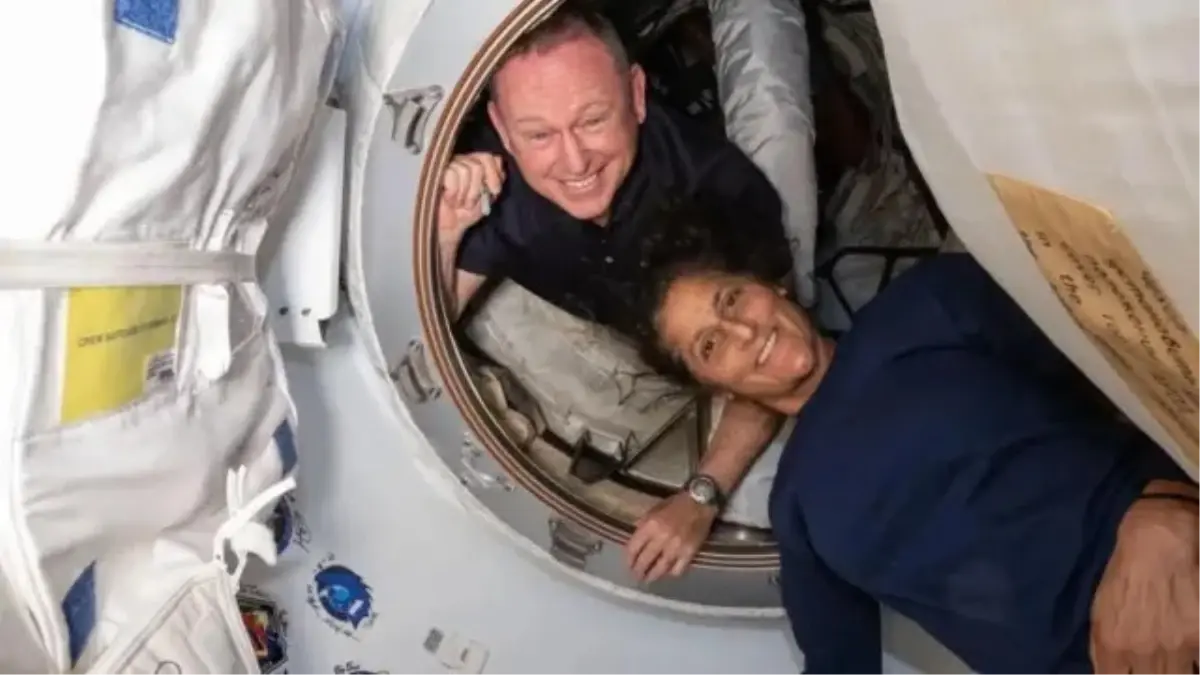 9 ay mahsur kalmışlardı: NASA astronotları dünyaya döndü